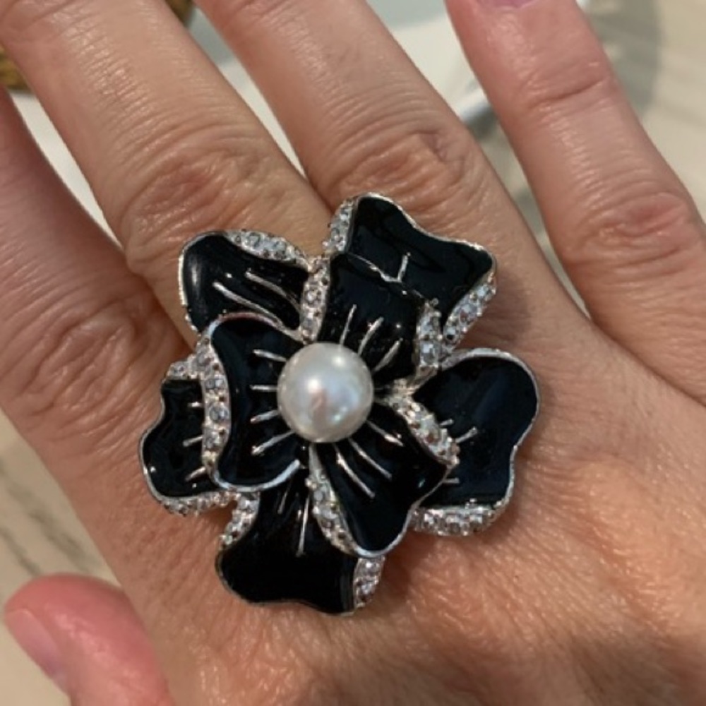 Black enamel floral ring